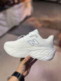 NEW BALANCE - WHITE